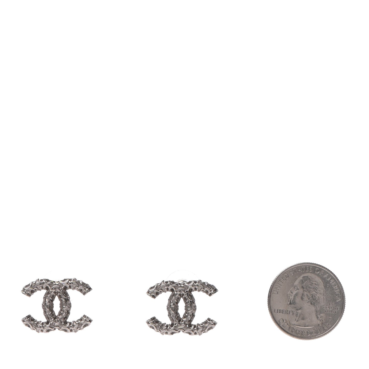 Textured CC Earrings Silver