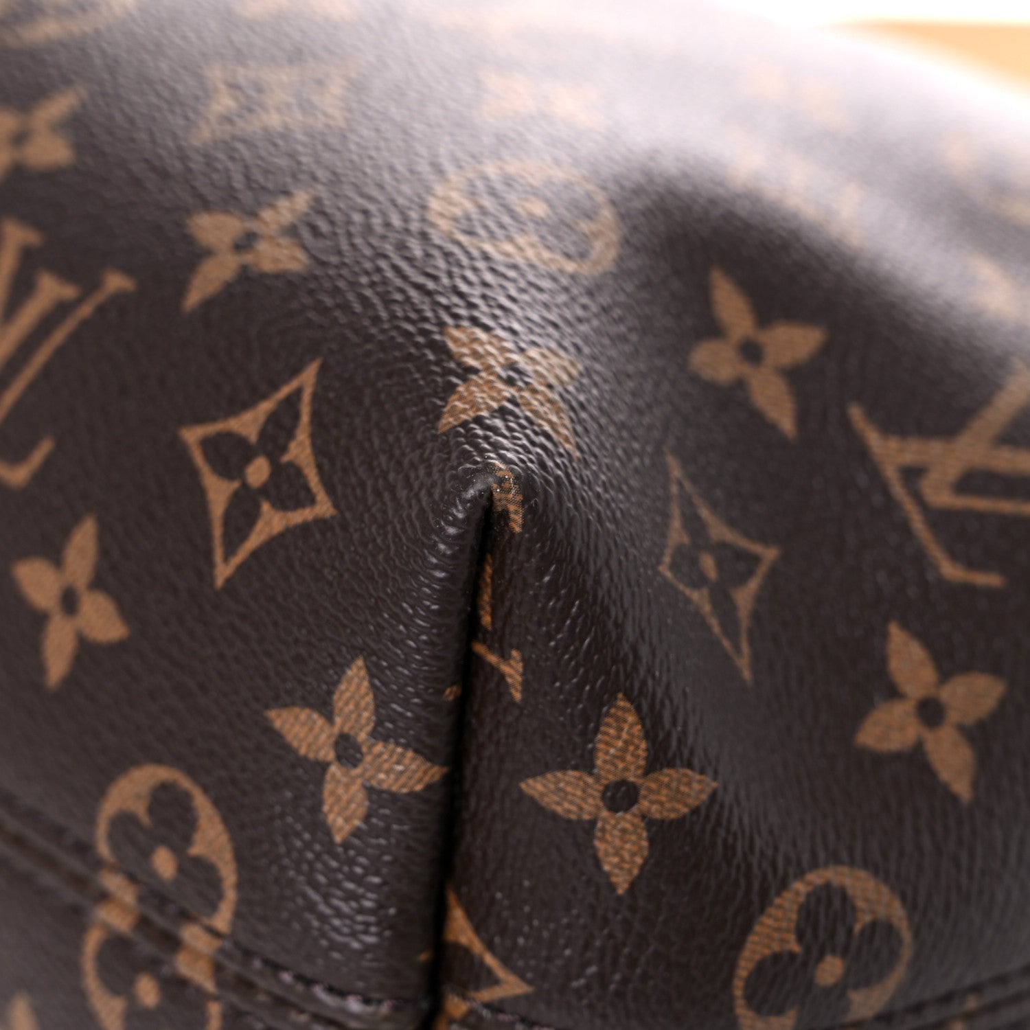 Louis Vuitton Monogram Graceful PM Pivoine 8 of 19