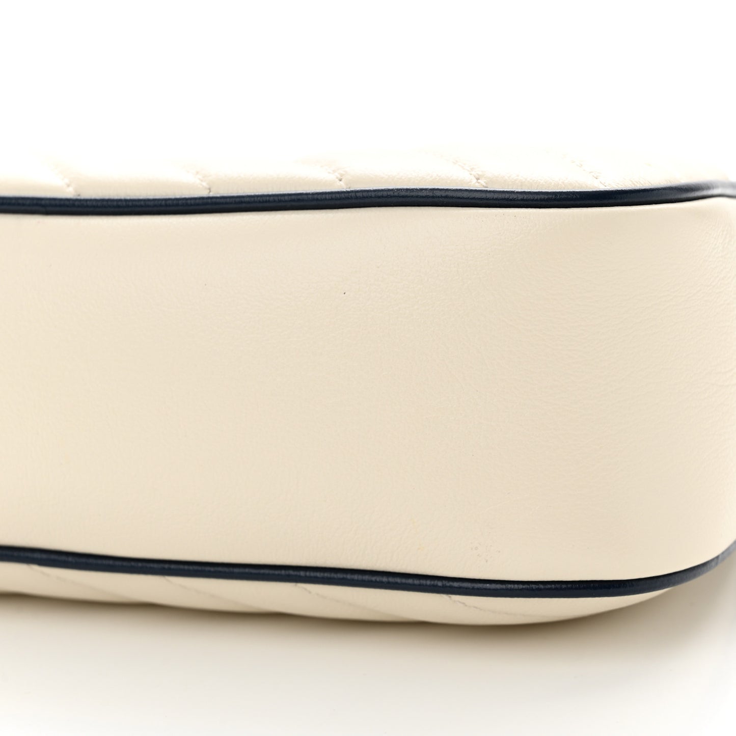 Vintage Effect Calfskin Matelasse Diagonal Small Torchon GG Marmont Chain Shoulder Bag Mystic White Blue Agata
