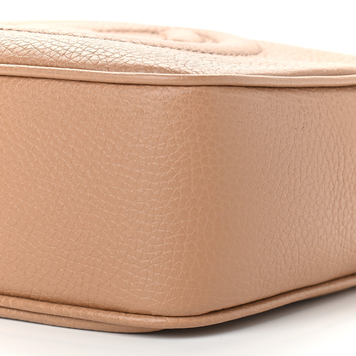 Pebbled Calfskin Small Soho Disco Bag Camelia