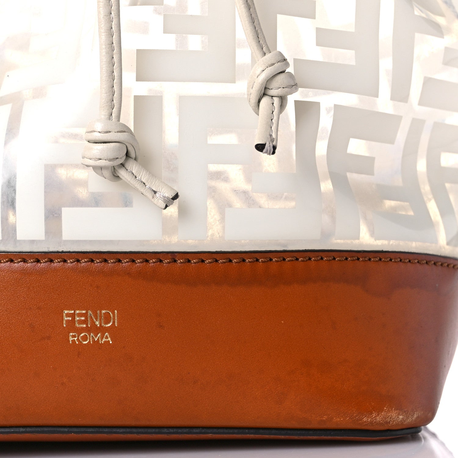 Fendi TPU FF Vitello Aura F is Fendi Grande Mon Tresor Bucket Bag White Cuoio 10 of 19