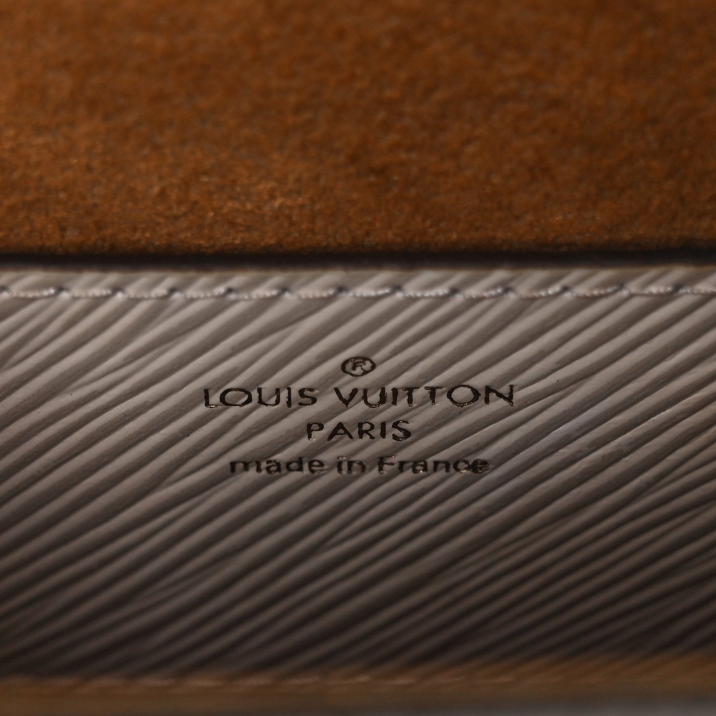 Epi Twist Shoulder Bag MM White