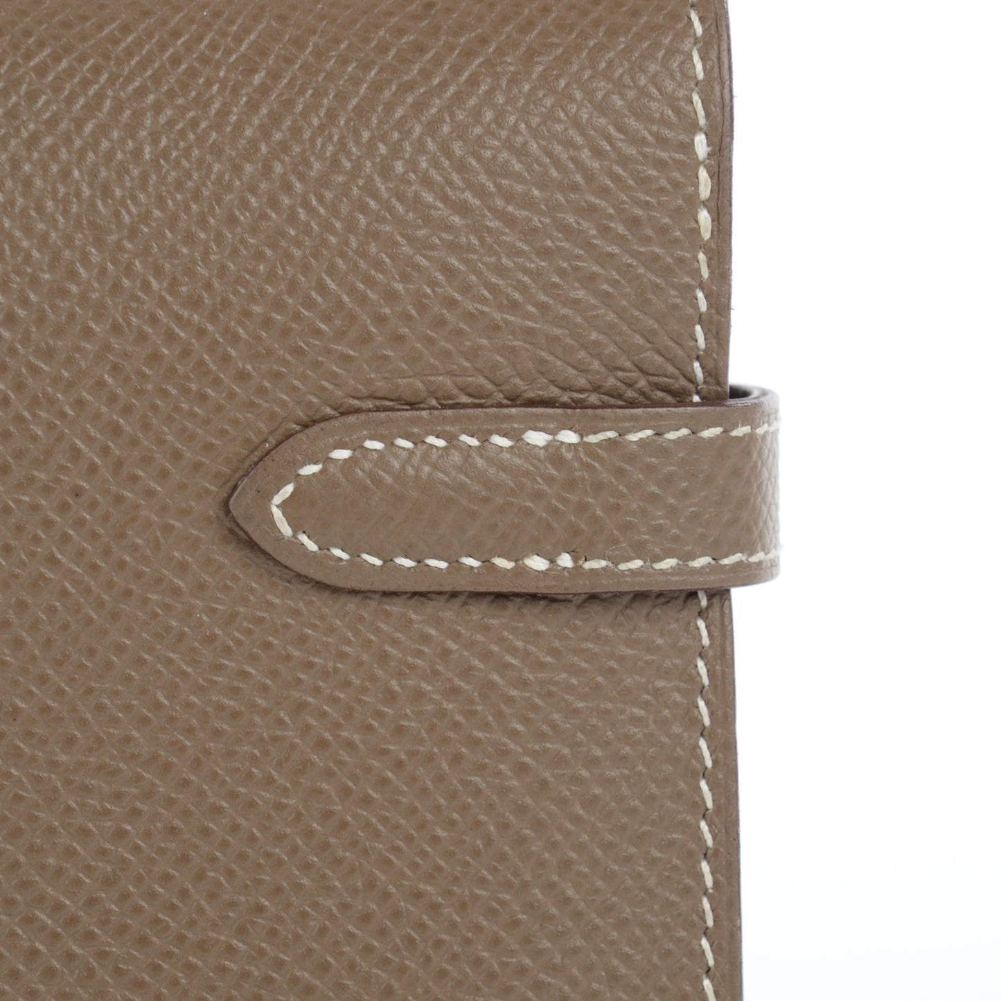 Epsom Kelly Longue Wallet Etoupe