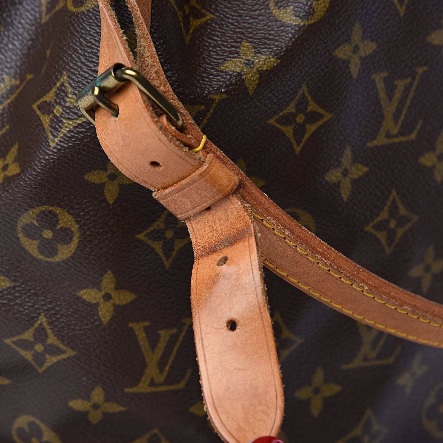 Monogram Noe