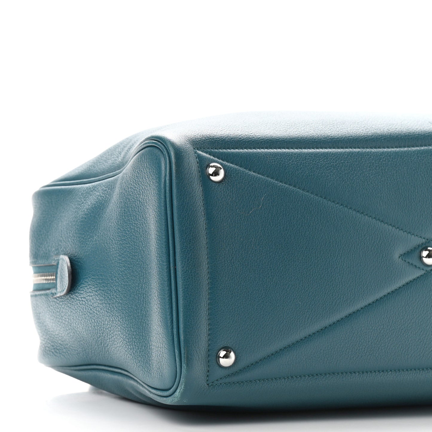 Taurillon Clemence Victoria II 35 Colvert