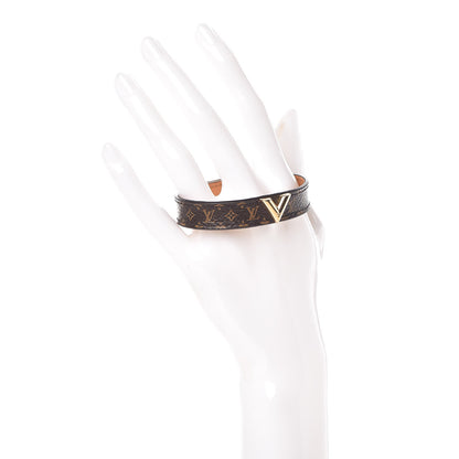 Louis Vuitton Monogram Essential V Bracelet 17 2 of 5