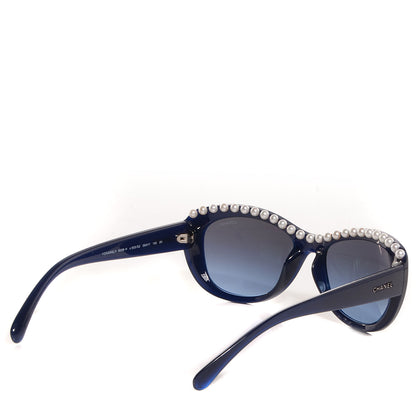 Chanel Freshwater Cultured Pearl Cat Eye Sunglasses 6038 H Navy 2 of 5