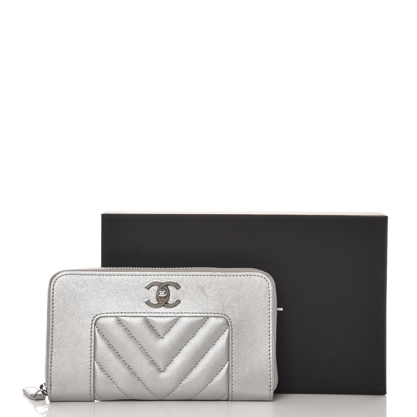 Metallic Sheepskin Chevron Quilted Medium Mademoiselle Vintage Zip Around Wallet Silver