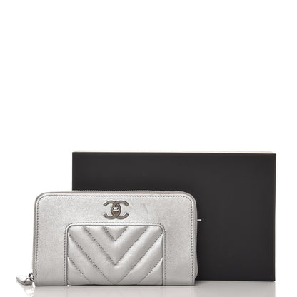 Chanel Metallic Sheepskin Chevron Quilted Medium Mademoiselle Vintage Zip Around Wallet Silver 9 of 9