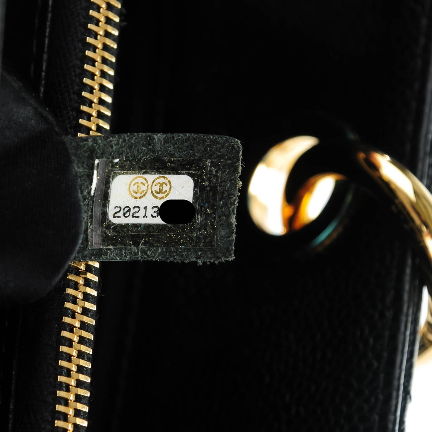 Caviar Quilted Grand Shopping Tote GST Black