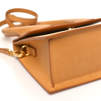 Jacquemus Smooth Calfskin Le Grand Chiquito Beige 8 of 9