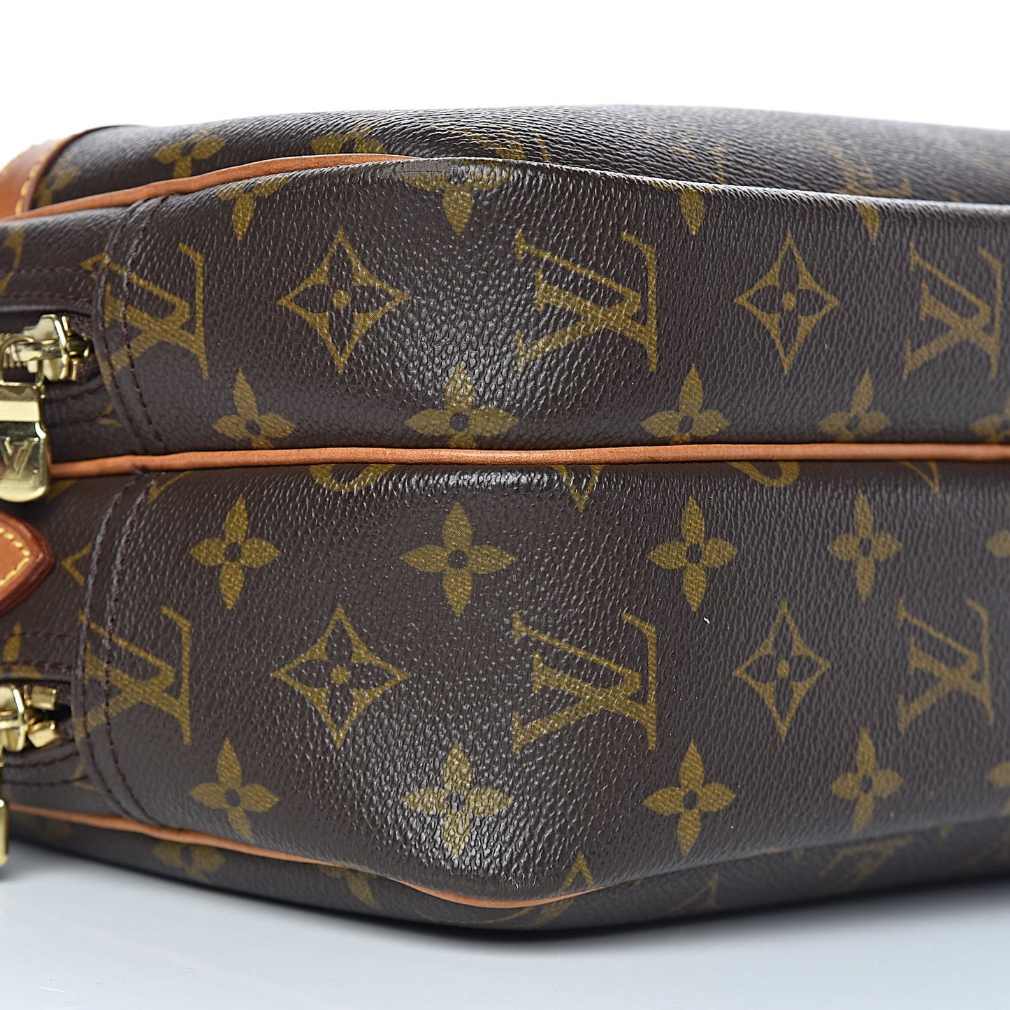 Monogram Reporter PM