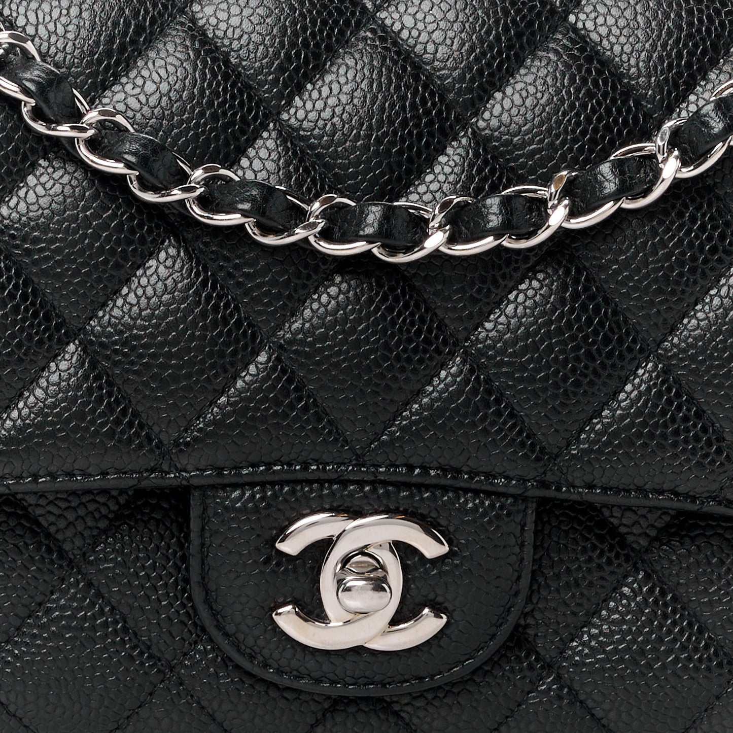 Caviar Quilted Medium Double Flap Black