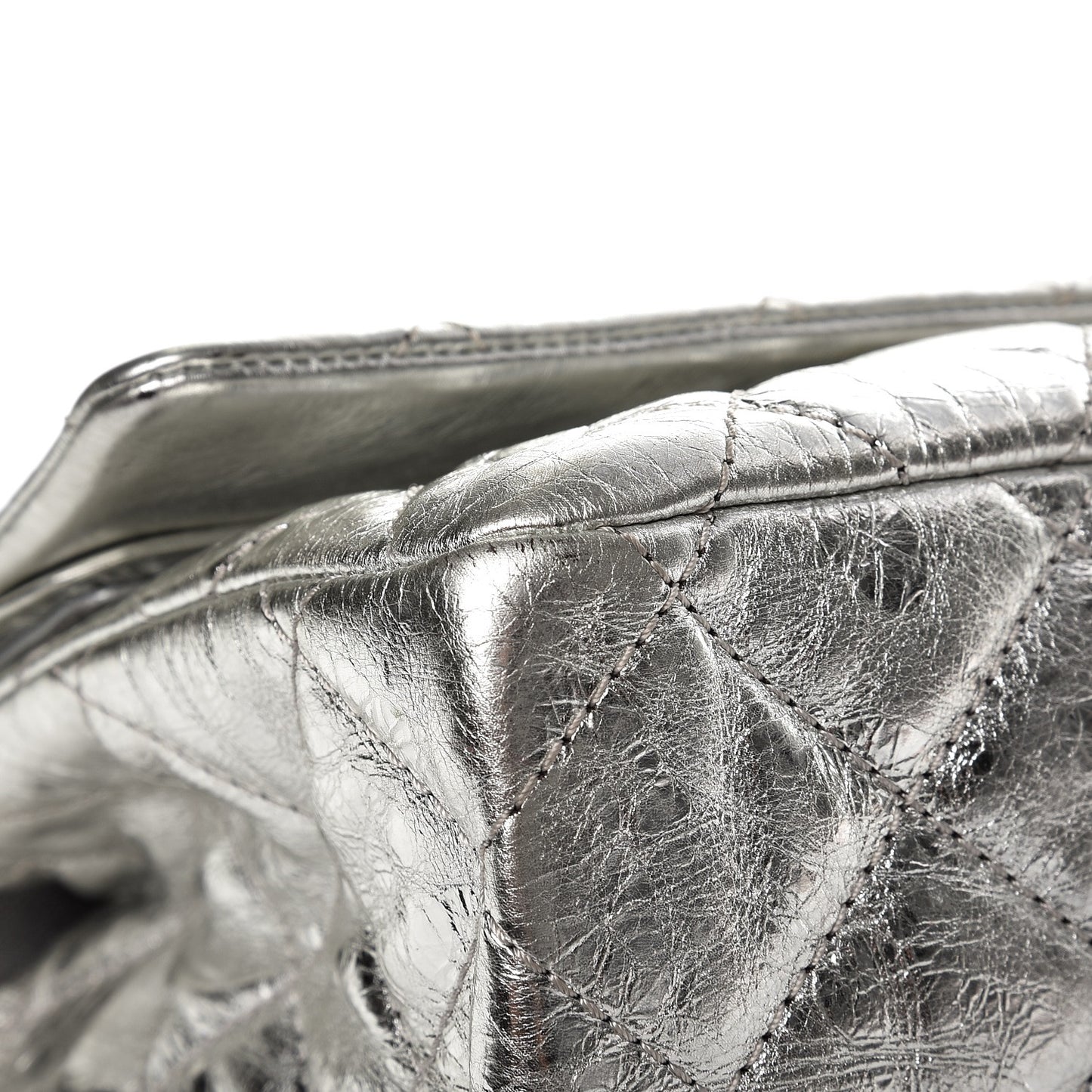 Metallic Aged Calfskin Quilted 2.55 Reissue 228 Flap Silver