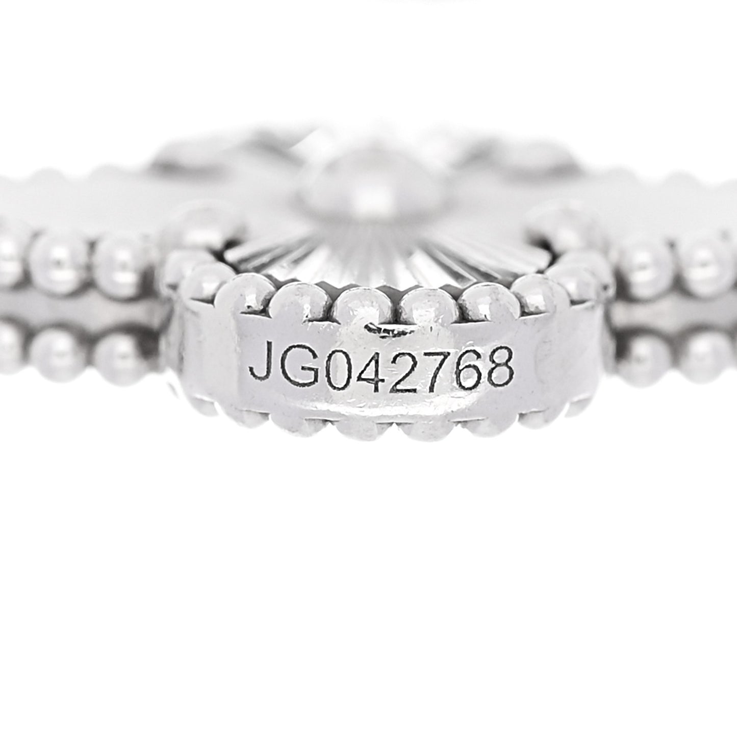 18K White Gold 5 Motifs Guilloche Vintage Alhambra Bracelet