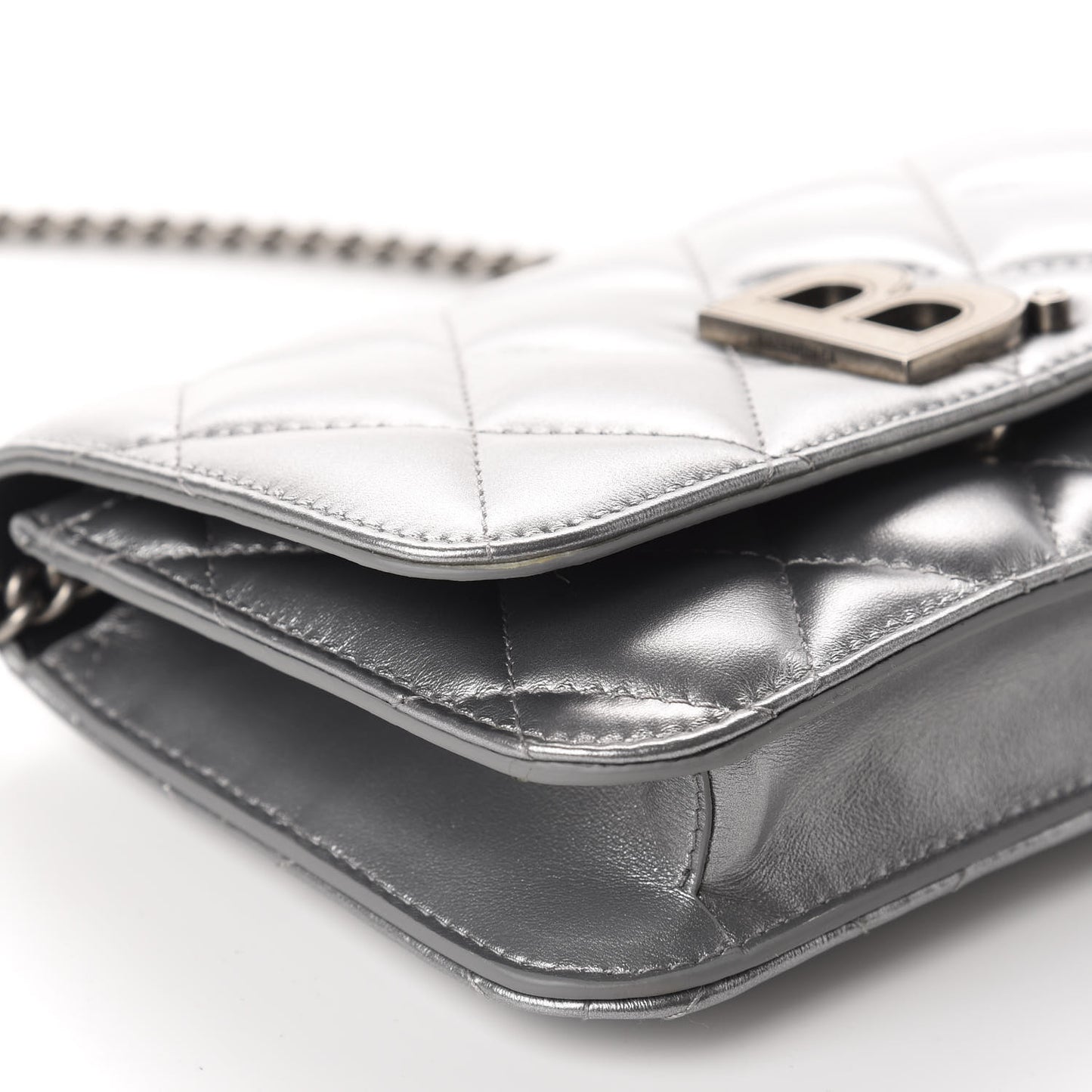 Metallic Calfskin Quilted Touch B Wallet On Chain Silver