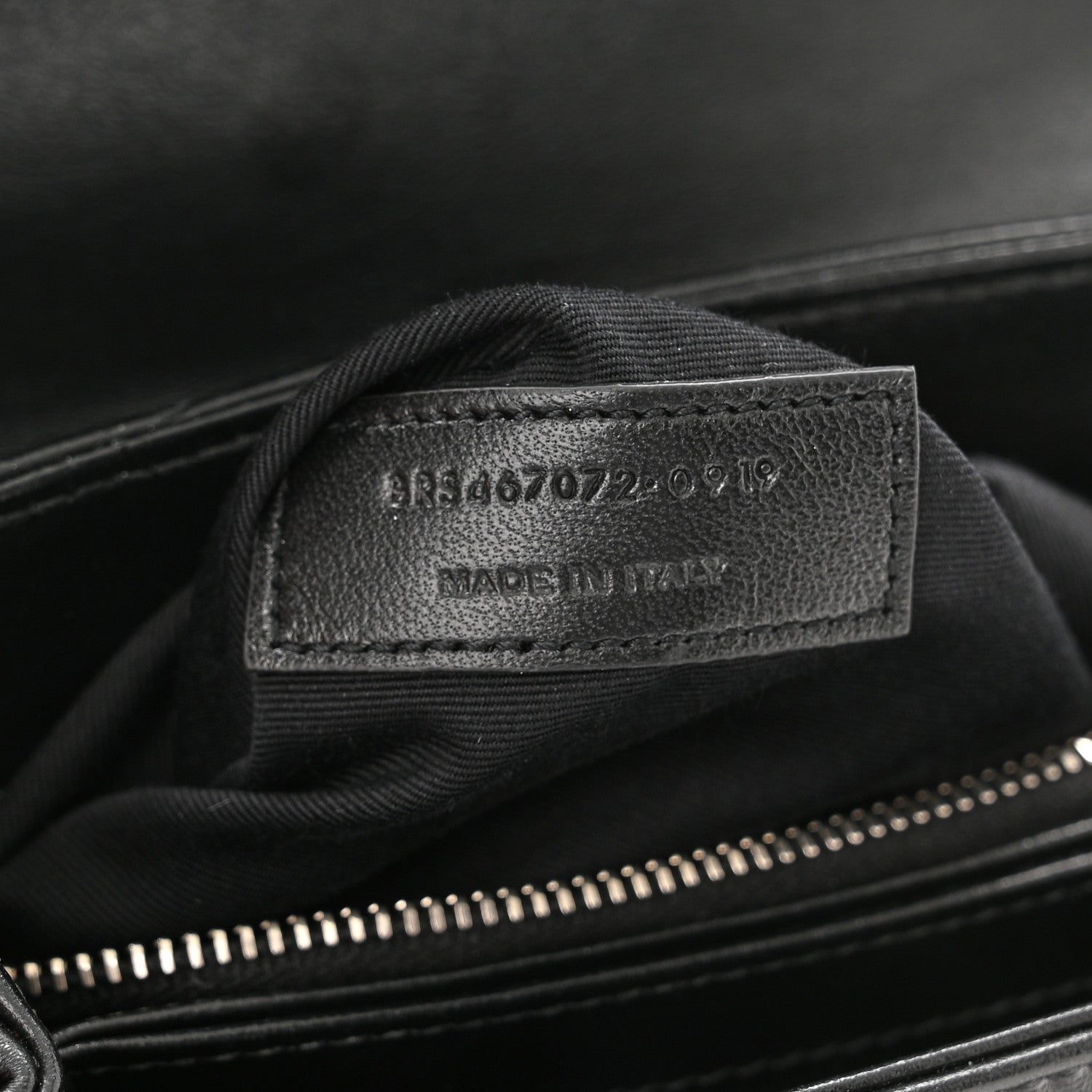 Saint Laurent Calfskin Y Quilted Monogram Toy Loulou Crossbody Bag Black 8 of 15