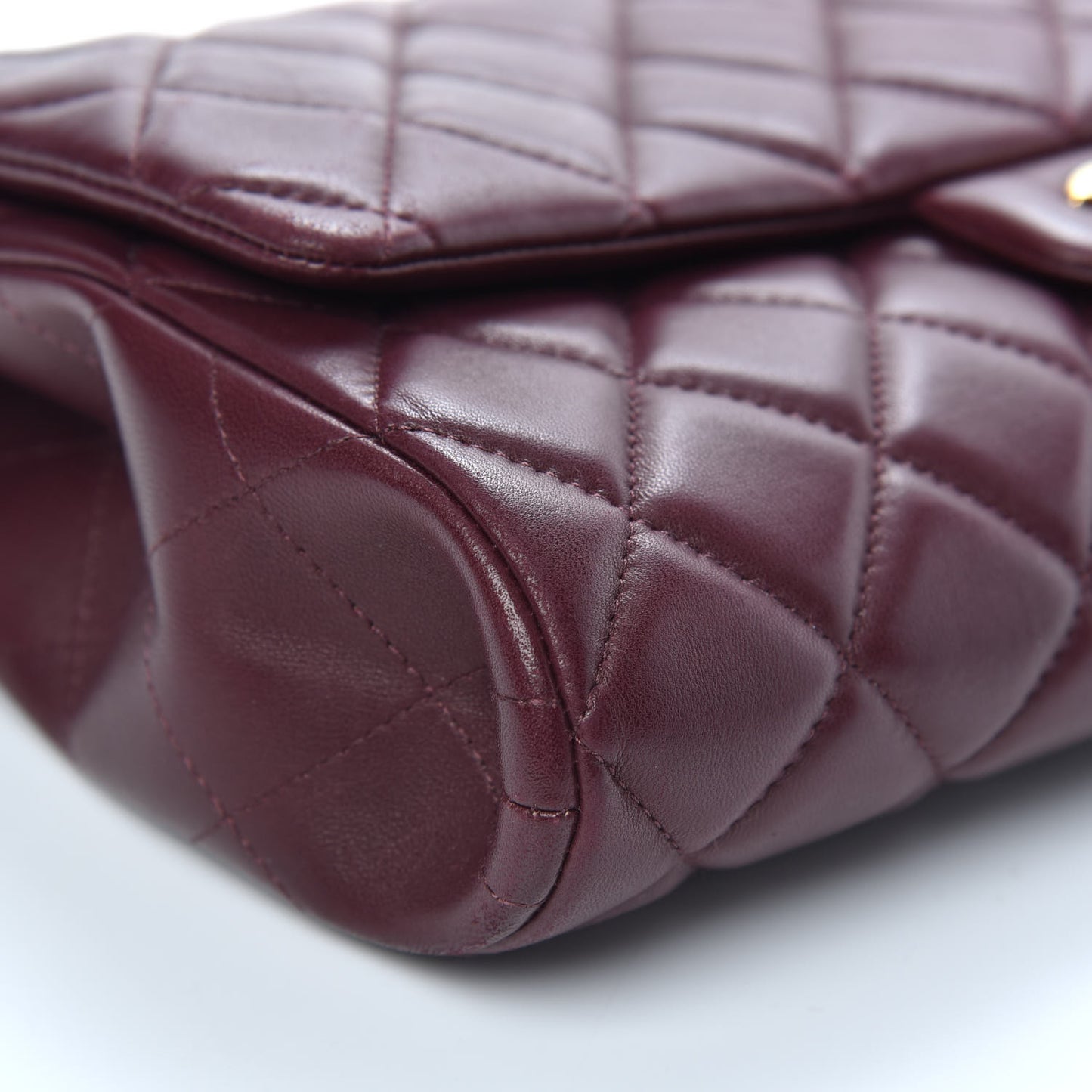 Lambskin Quilted Clutch With Chain Flap Bordeaux