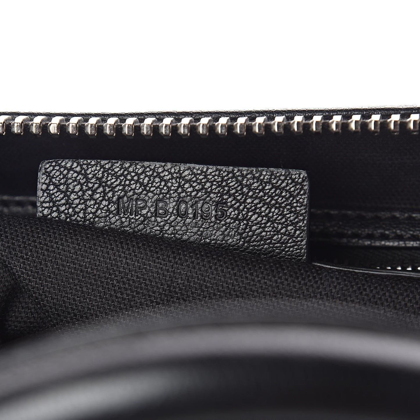 Sugar Goatskin Medium Antigona Black