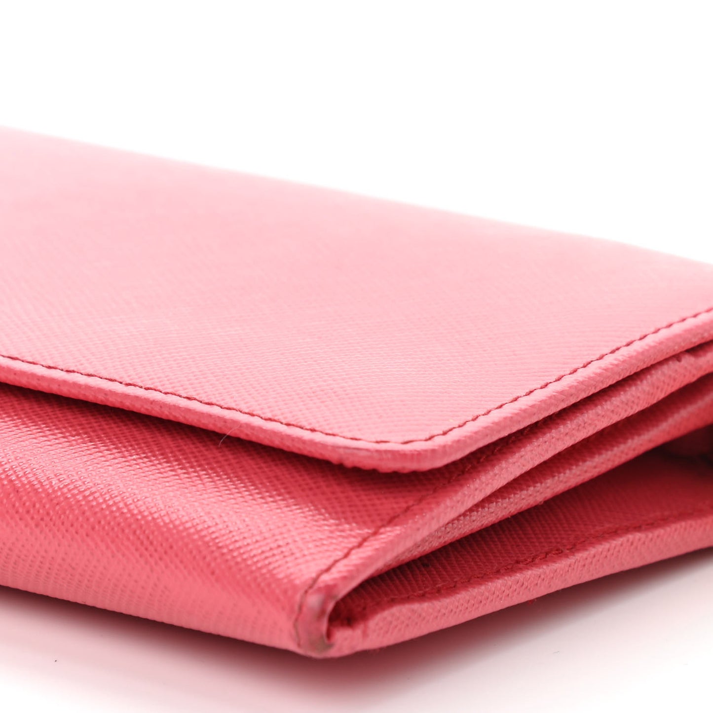 Saffiano Metal Oro Chain Wallet Peonia