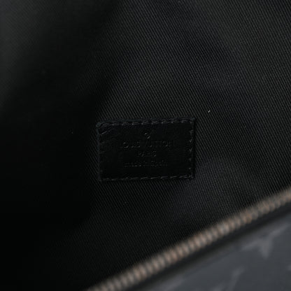 Louis Vuitton Monogram Eclipse Discovery Bumbag 6 of 11