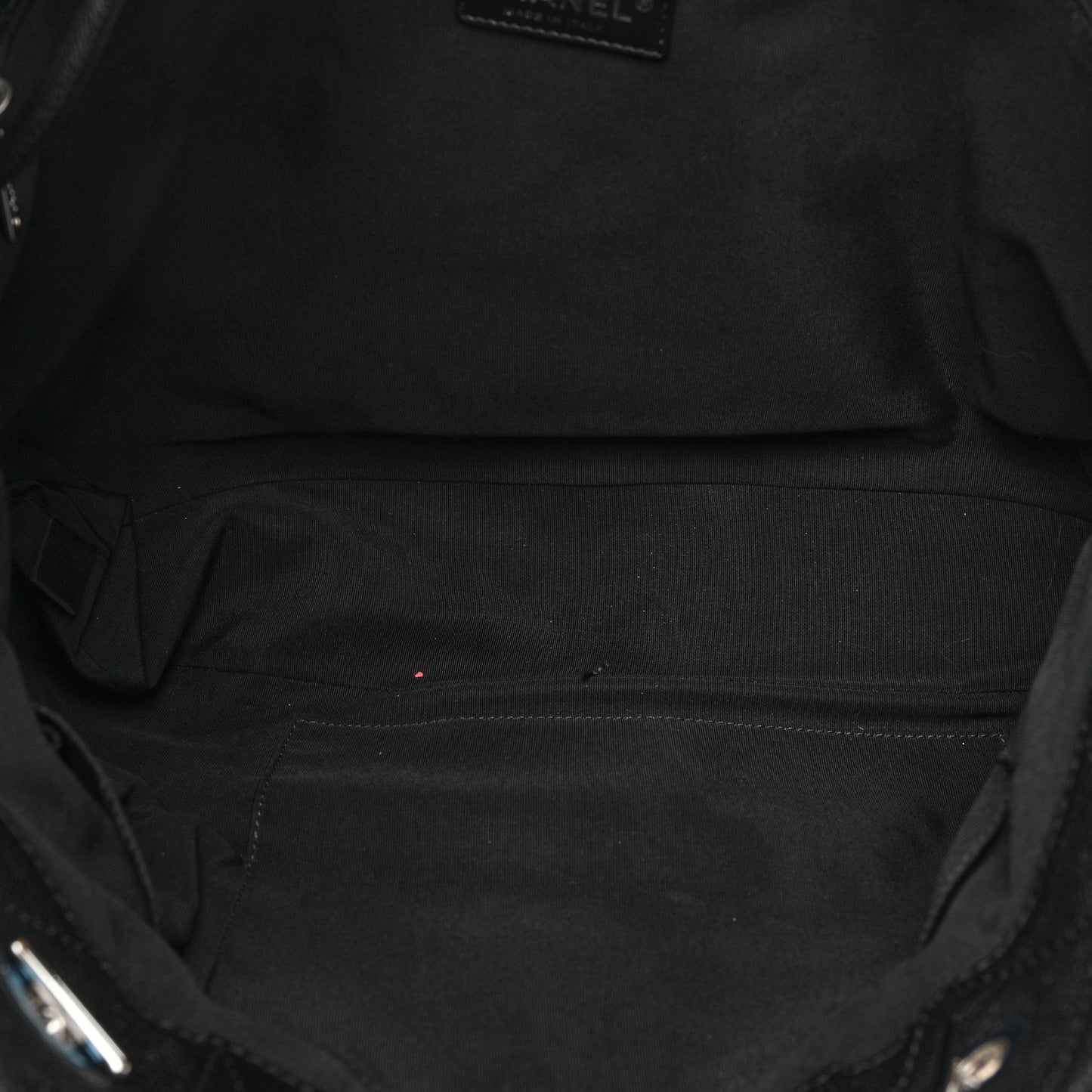 Caviar Quilted Large CC Tote Black