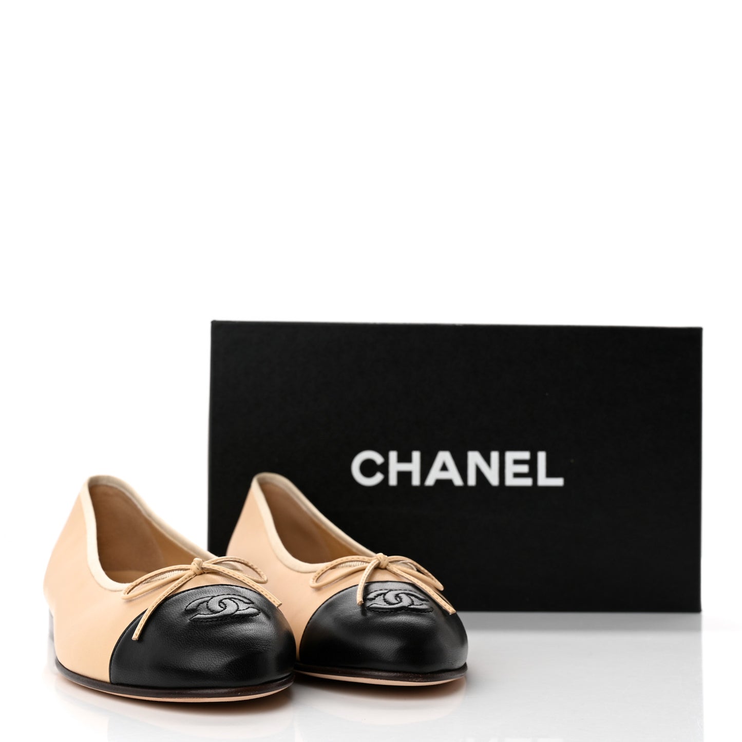Lambskin Cap Toe CC Ballerina Flats 41 Beige Black
