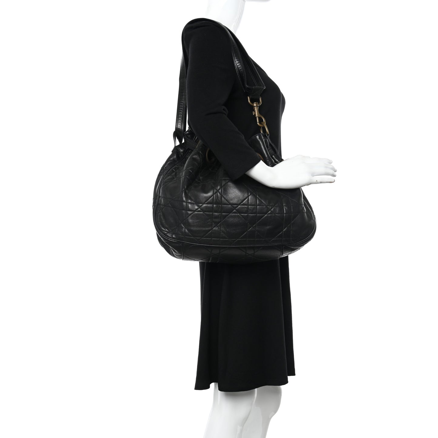 Lambskin Cannage Drawstring Bag Black