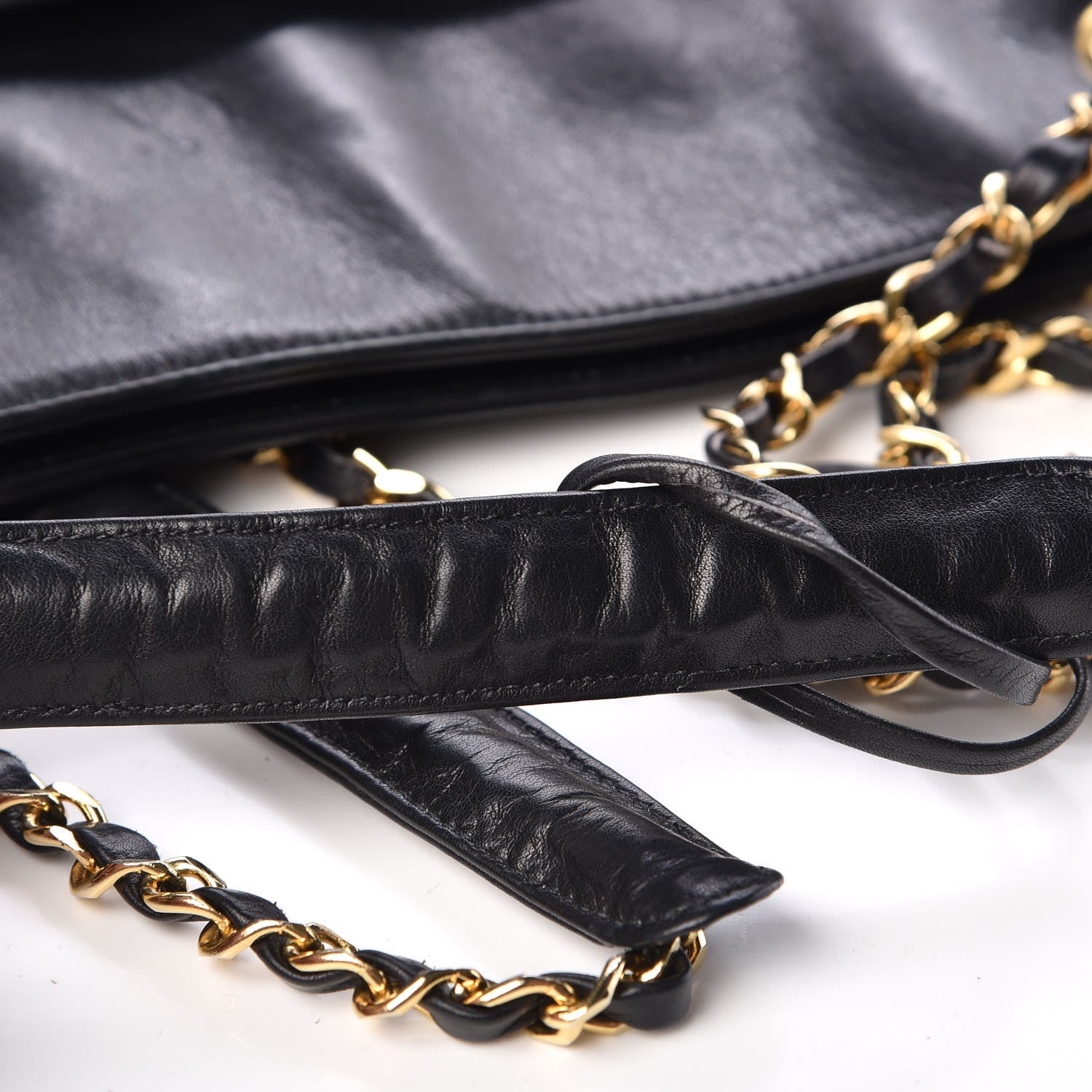 Chanel Lambskin Quilted Tote Black 12 of 18