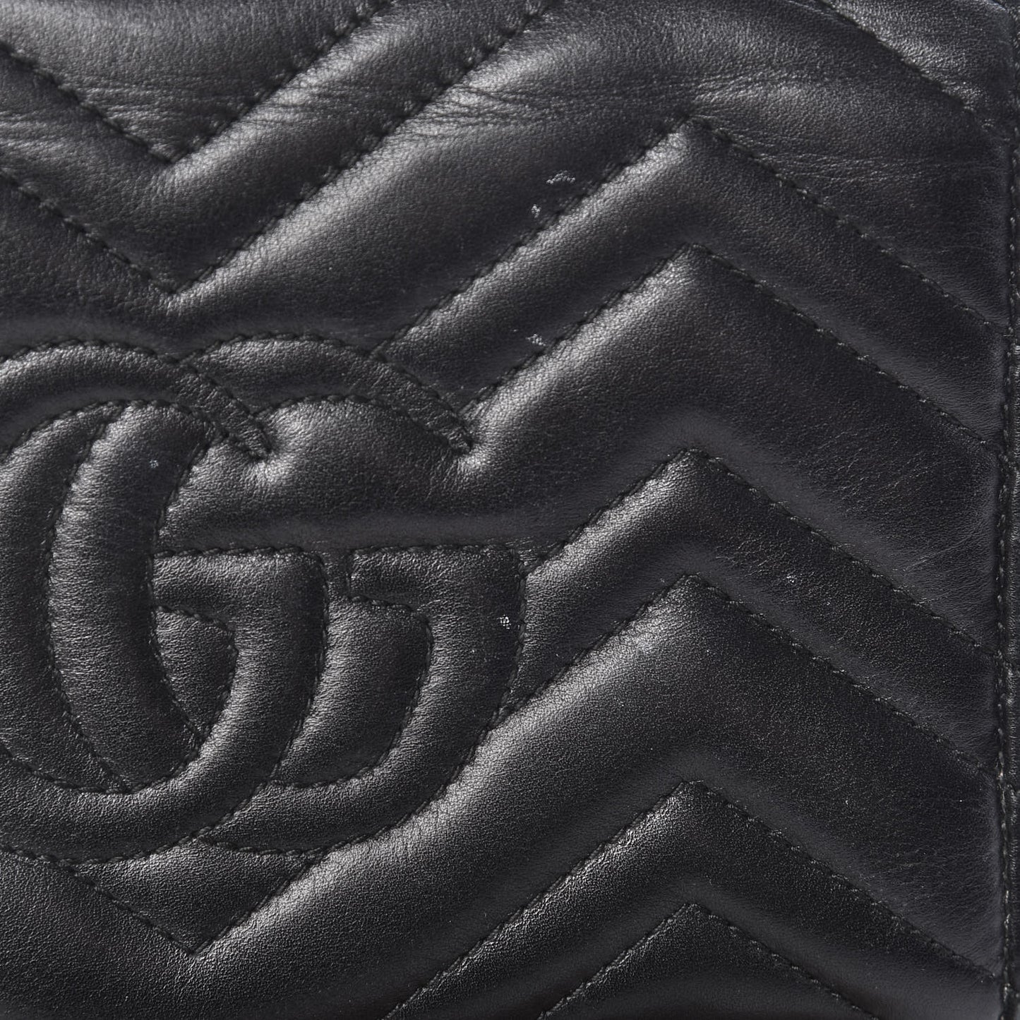 Calfskin Matelasse GG Marmont Chain Wallet Black