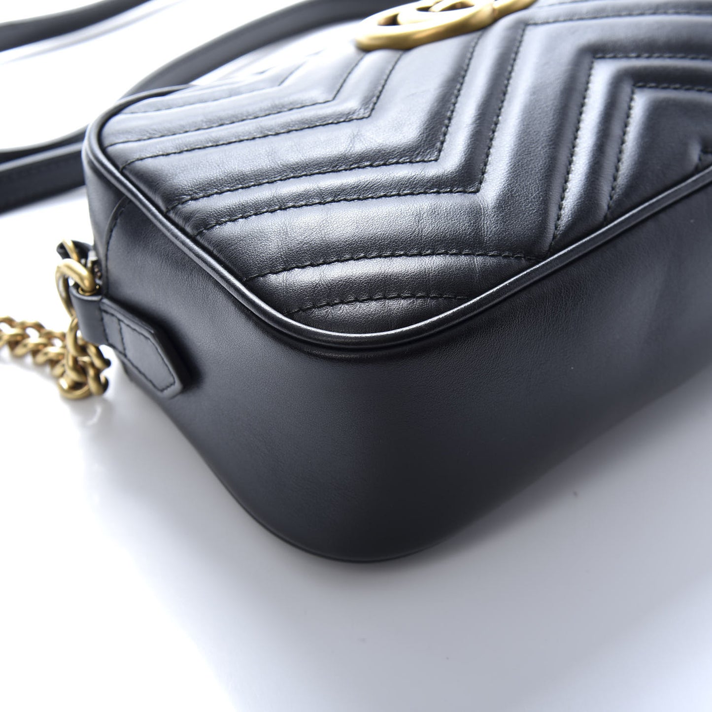 Calfskin Matelasse Small GG Marmont Chain Shoulder Bag Black