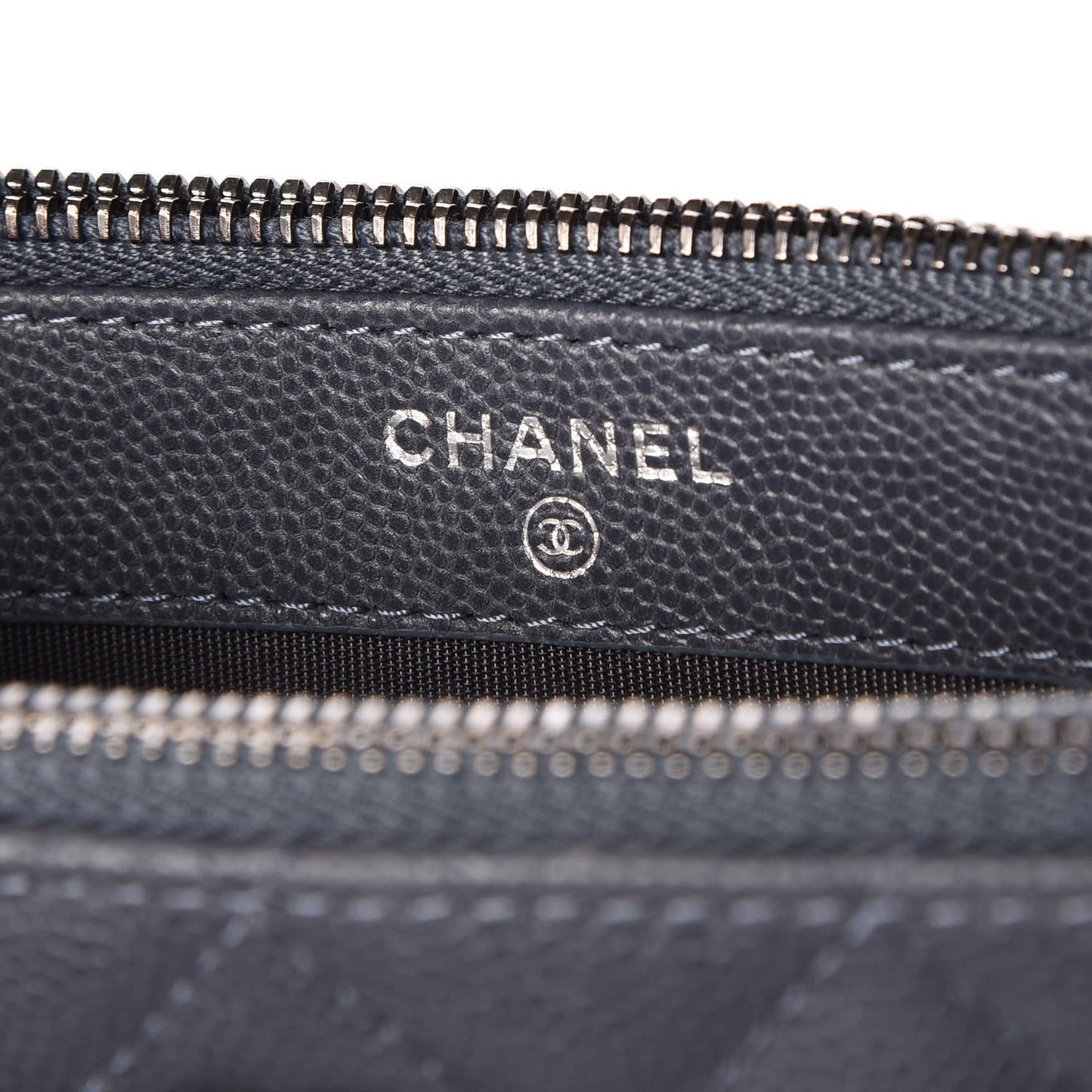 Caviar Quilted Small Clutch With Chain Grey
