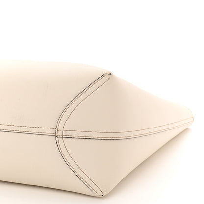 Gucci Calfskin GG Supreme Monogram Large Reversible Tote White 16 of 17