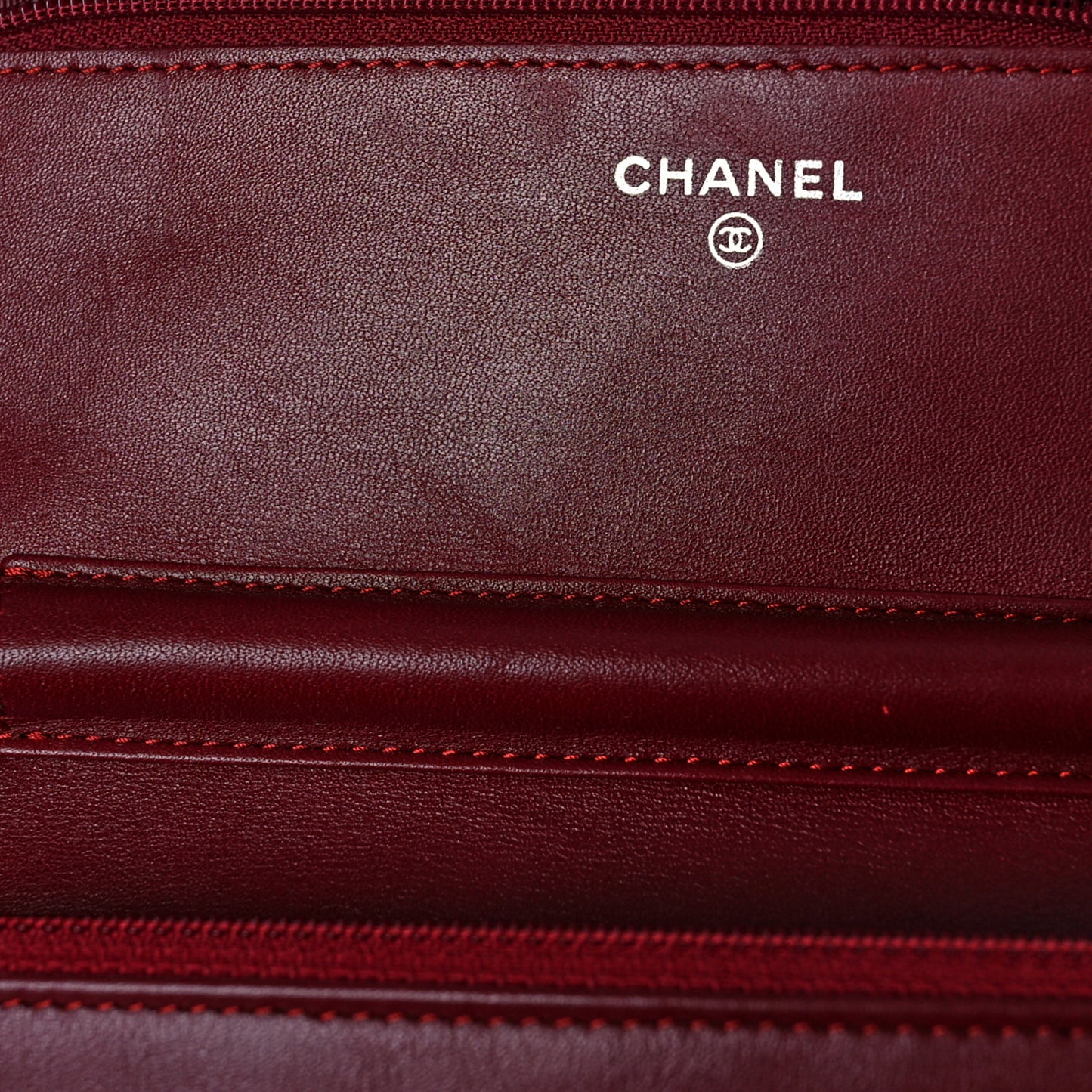 Patent Quilted Wallet On Chain WOC Red