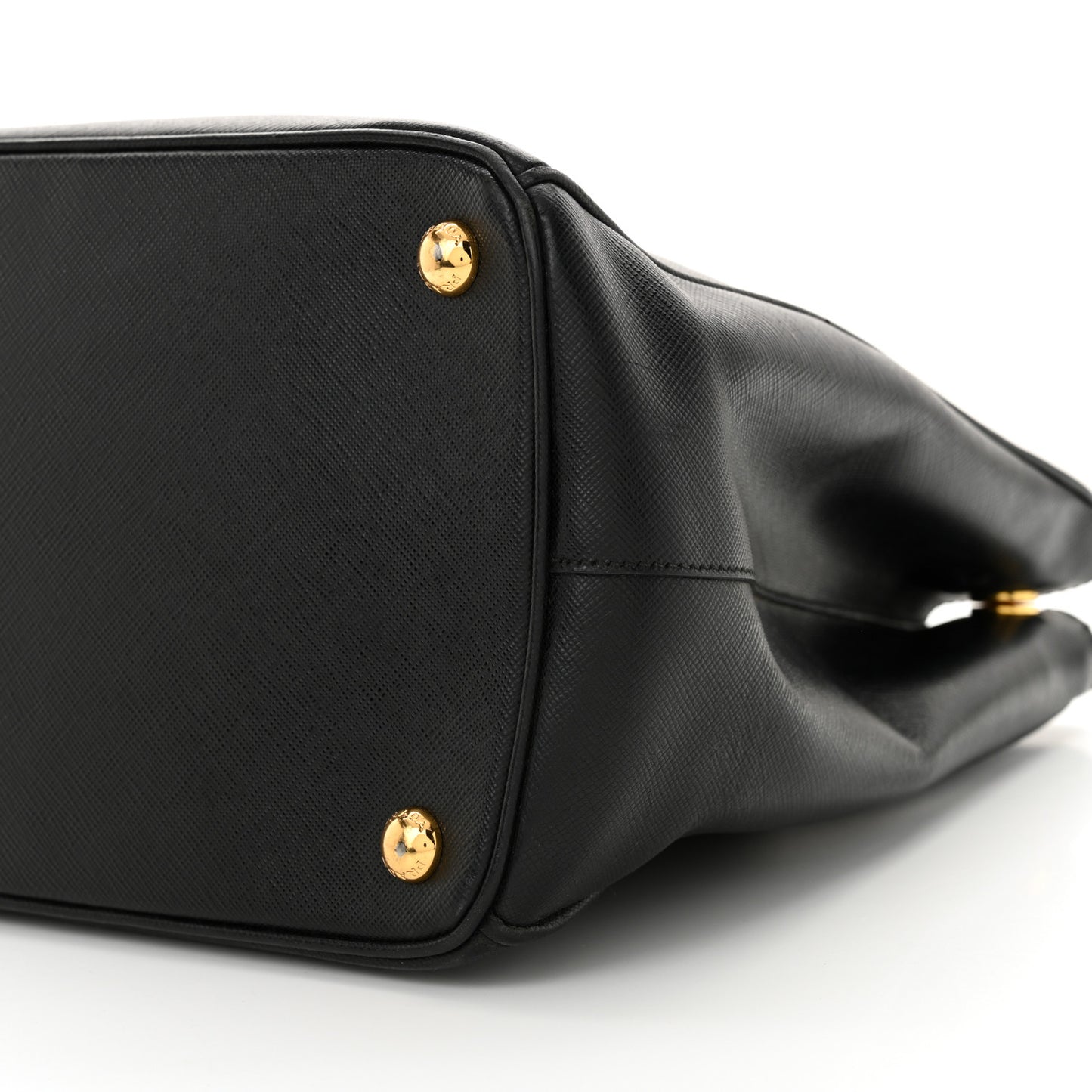 Saffiano Lux Large Galleria Double Zip Black