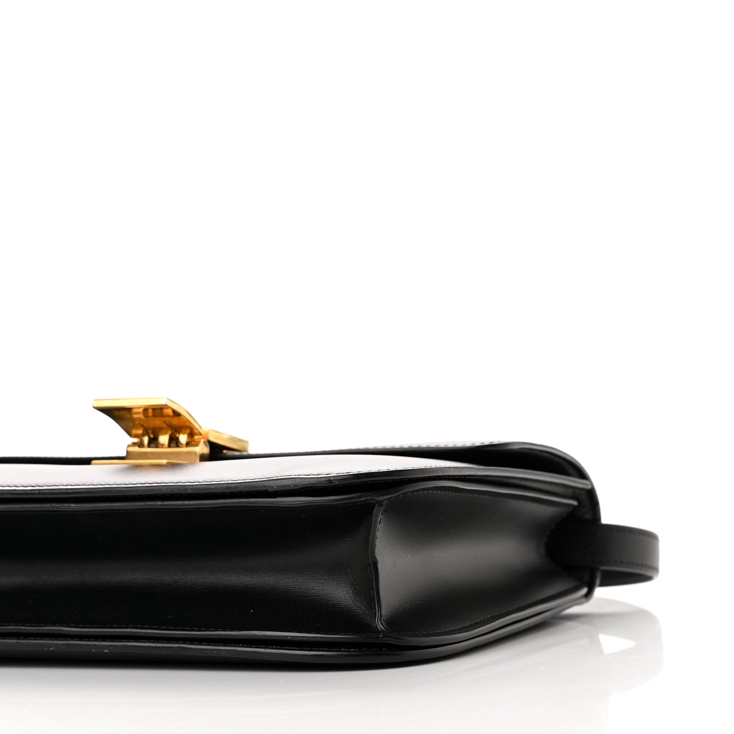 Box Calfskin Medium Classic Box Flap Bag Black