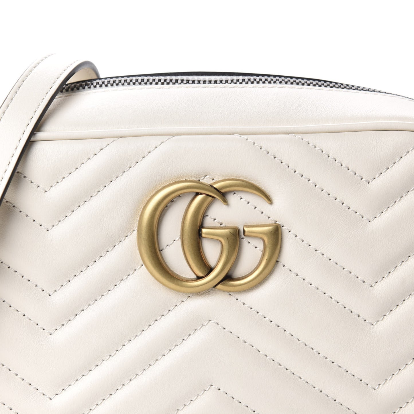Calfskin Matelasse Small GG Marmont Chain Shoulder Bag White