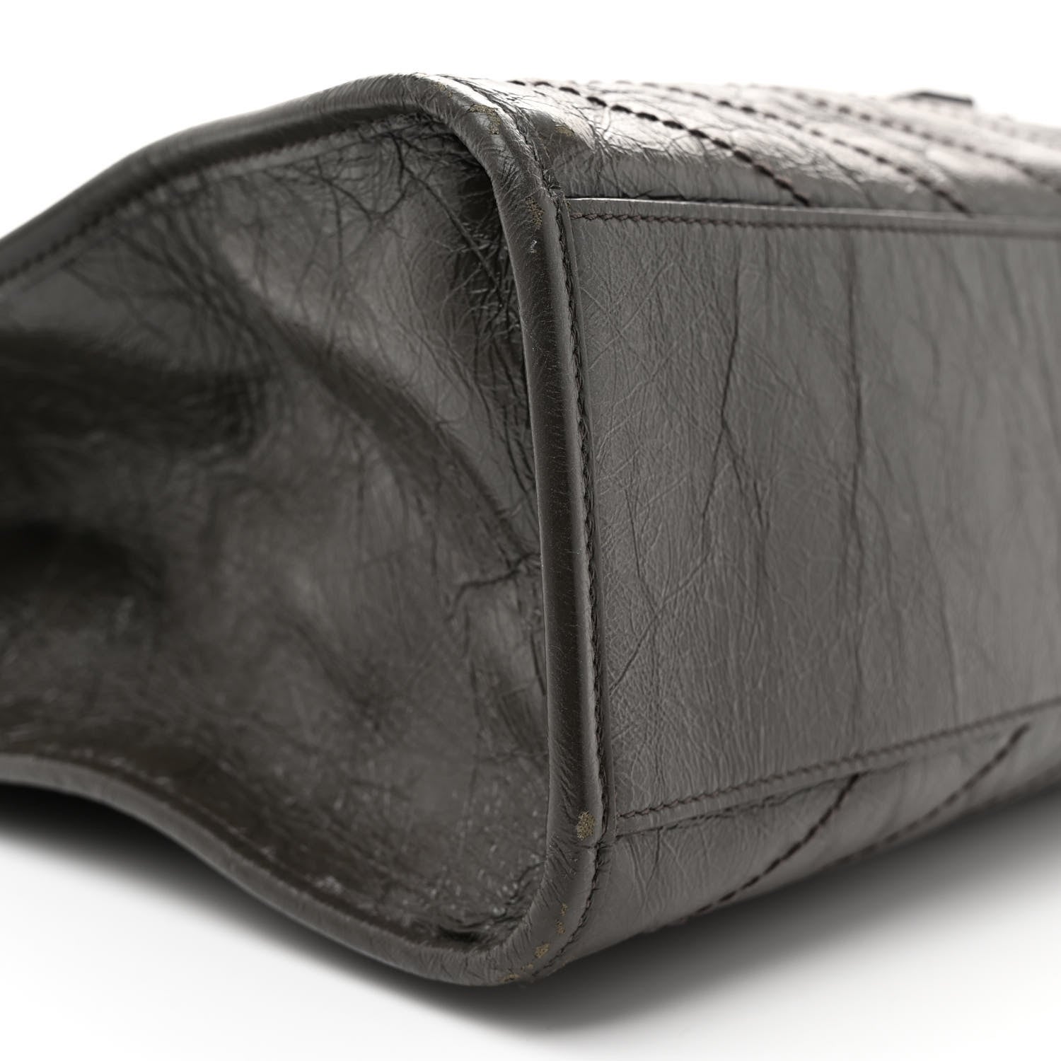 Saint Laurent Crinkled Calfskin Matelasse Monogram Niki Shoulder Bag Storm 9 of 12