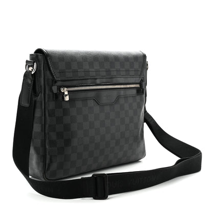 Louis Vuitton Damier Graphite Daniel MM 3 of 14