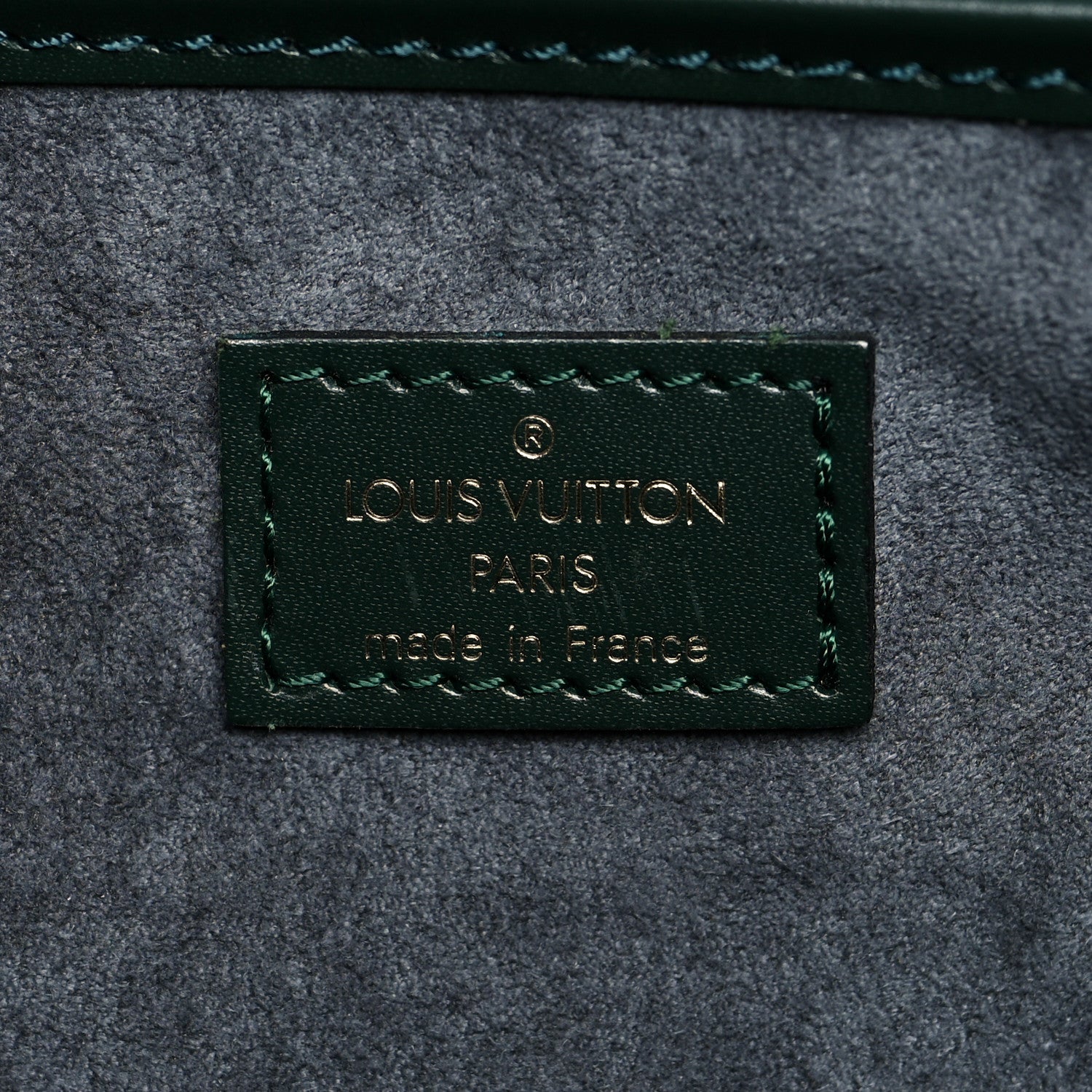 Louis Vuitton Taiga Helanga 1 Poche Epicea 7 of 18