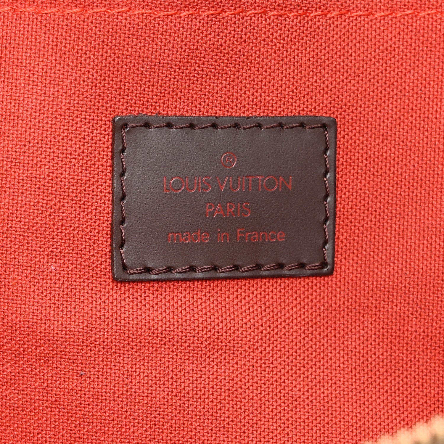 Louis Vuitton Damier Ebene Illovo MM 6 of 10