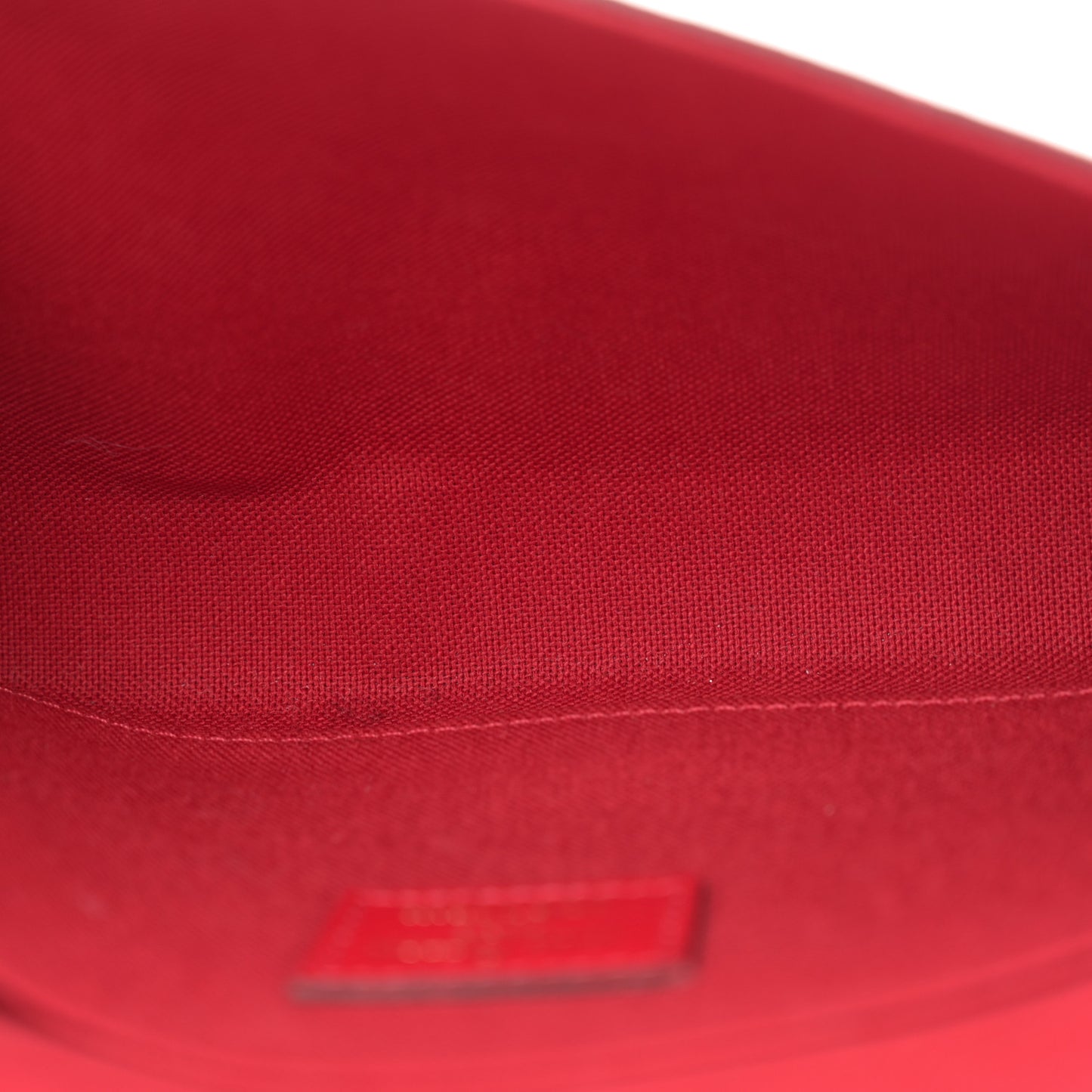 Empreinte Pochette Felicie Chain Wallet Scarlet