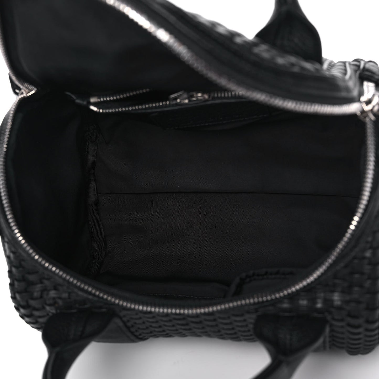 Pebbled Lambskin Woven Rocco Black Silver Hardware