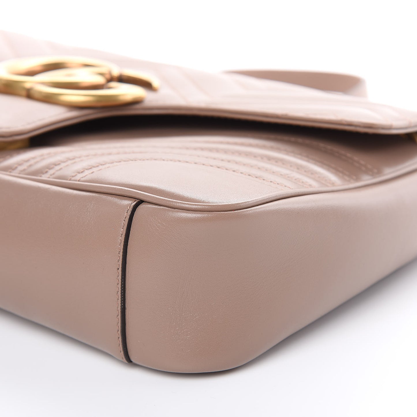 Calfskin Matelasse Medium GG Marmont Shoulder Bag Porcelain Rose