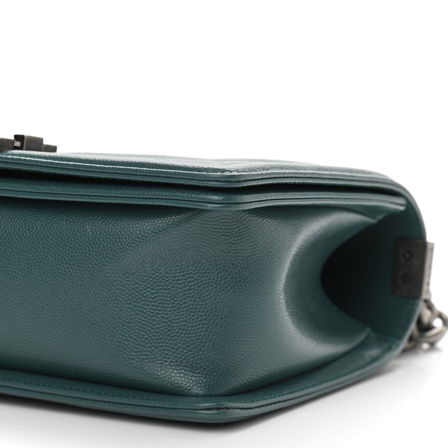 Caviar Chevron Quilted Medium Boy Flap Green