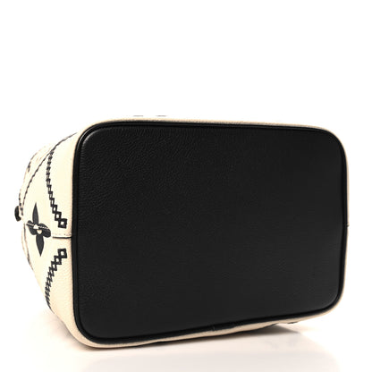 Louis Vuitton Empreinte Monogram Giant Broderies Neonoe MM Cream Black 4 of 9