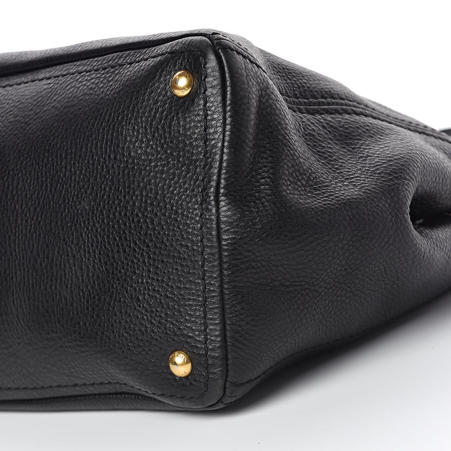 Vitello Daino Tote Black