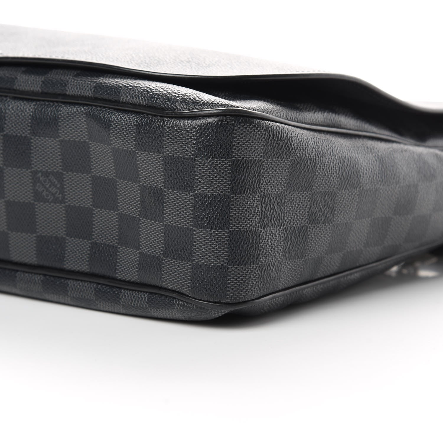 Louis Vuitton Damier Graphite Daniel GM 10 of 15