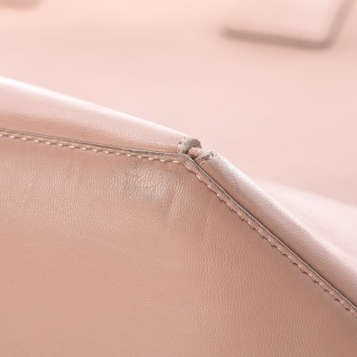 Nappa Medium Easy Tote Pale Pink