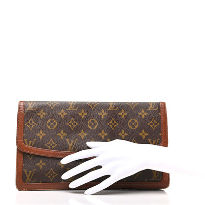 Louis Vuitton Monogram Pochette Dame 29 2 of 9